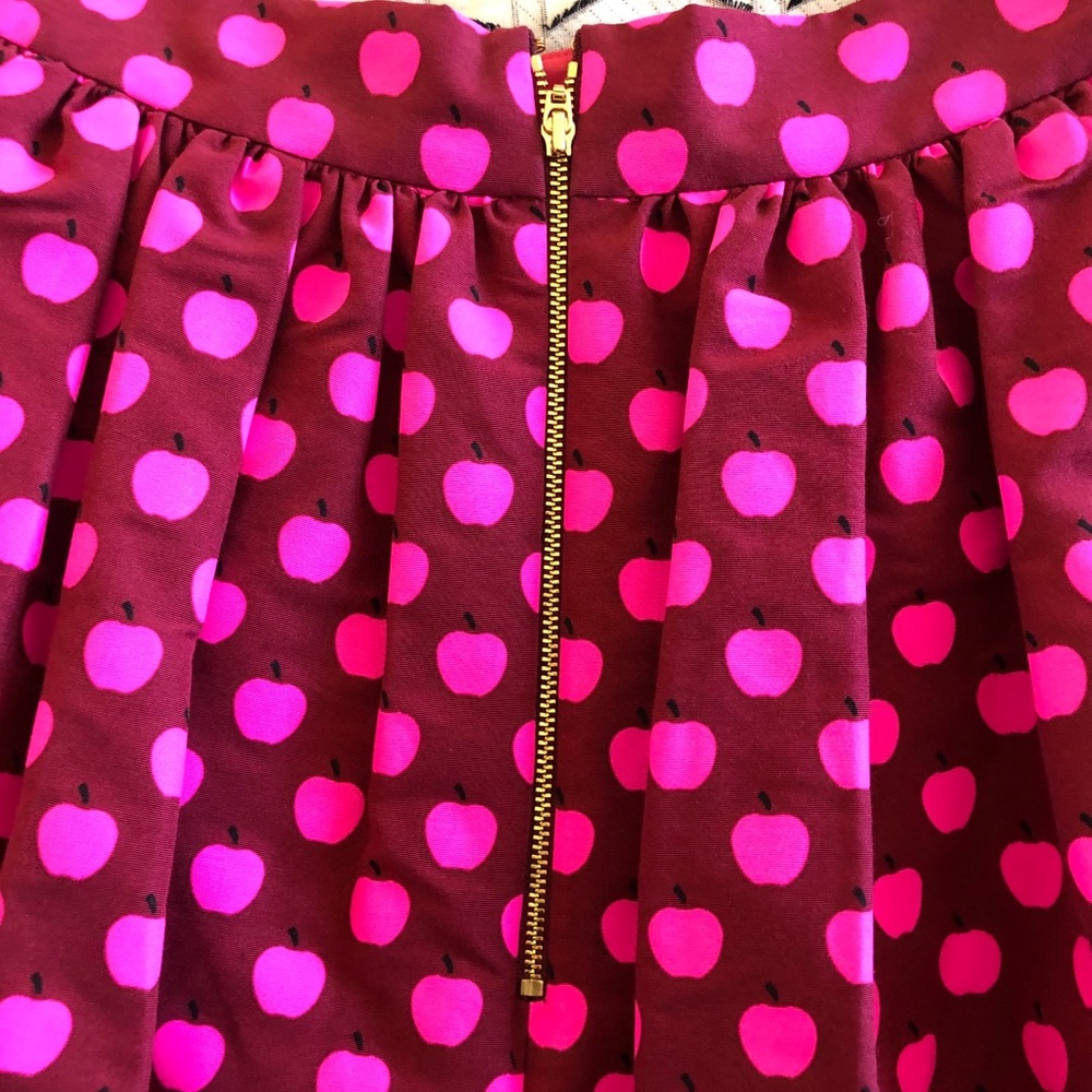 Kate spade Rare Coreen Apple printed cupcake skirt Size 12 Red & Pink - Picture 7 of 9